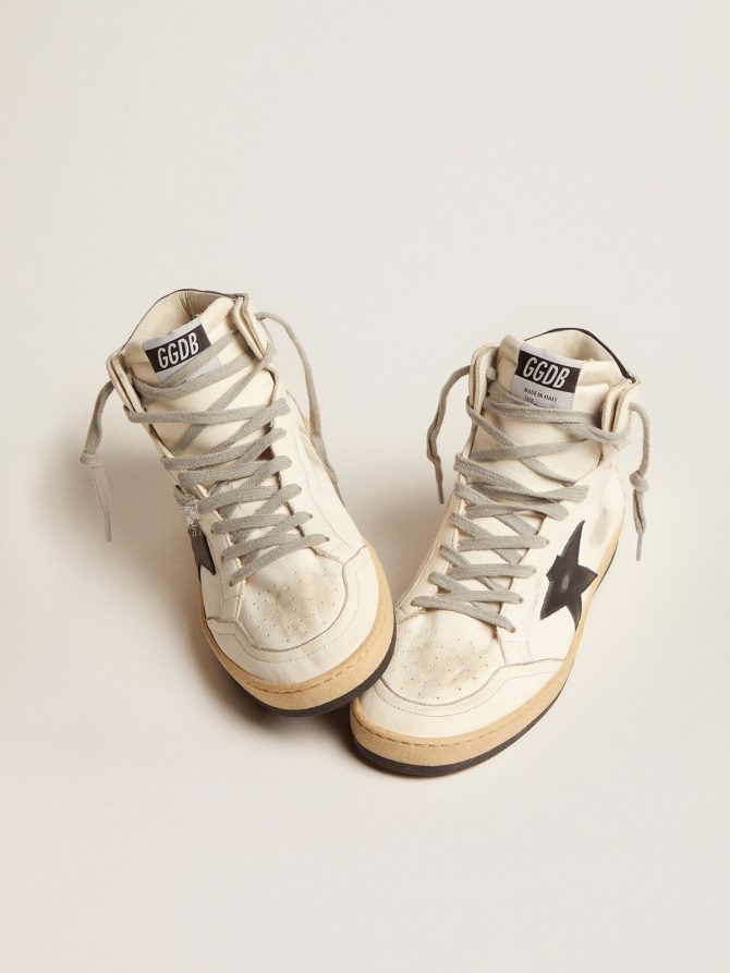 Women’s Sky-Star with signature on the ankle and black inserts - Image 2