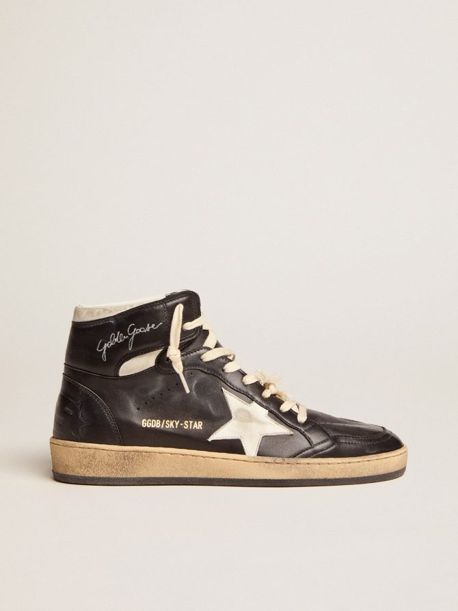 Women’s Sky-Star in black nappa with white star