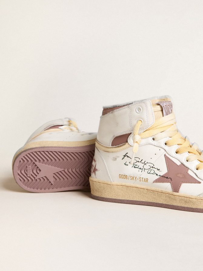 Sky-Star in white leather with pink leather star - Image 3