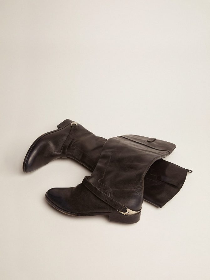 Women’s black leather boots with clamp on the heel - Image 2