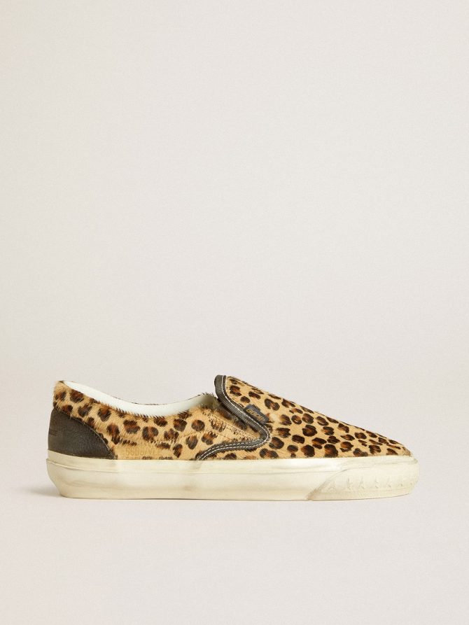 Women’s VCE Penstar in leopard-print pony skin with black leather heel tab