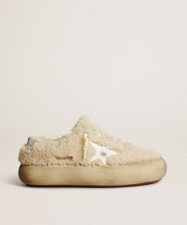 Women’s Space-Star shoes in beige shearling with white leather star and metallic leather heel tab