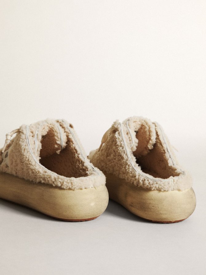 Women’s Space-Star Sabots in beige shearling with white leather star - Image 5