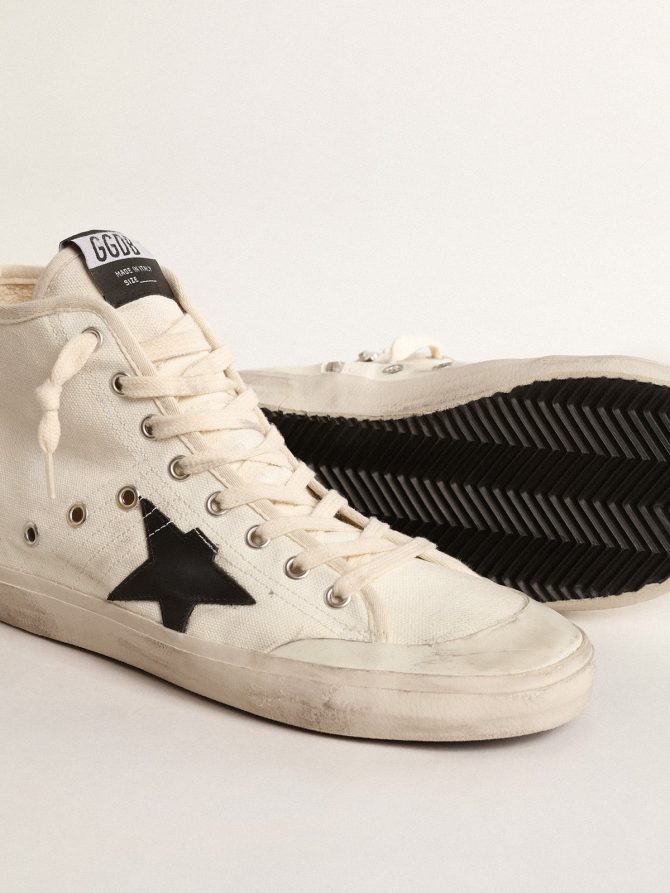 Francy Penstar in canvas with black star and red stitching - Image 3