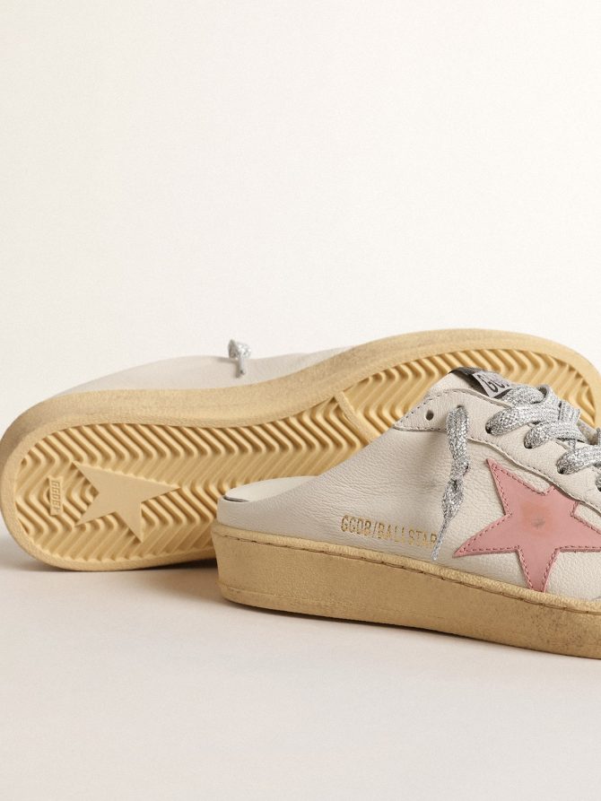 Ball Star Sabots in white nappa with an old-rose leather star - Image 4