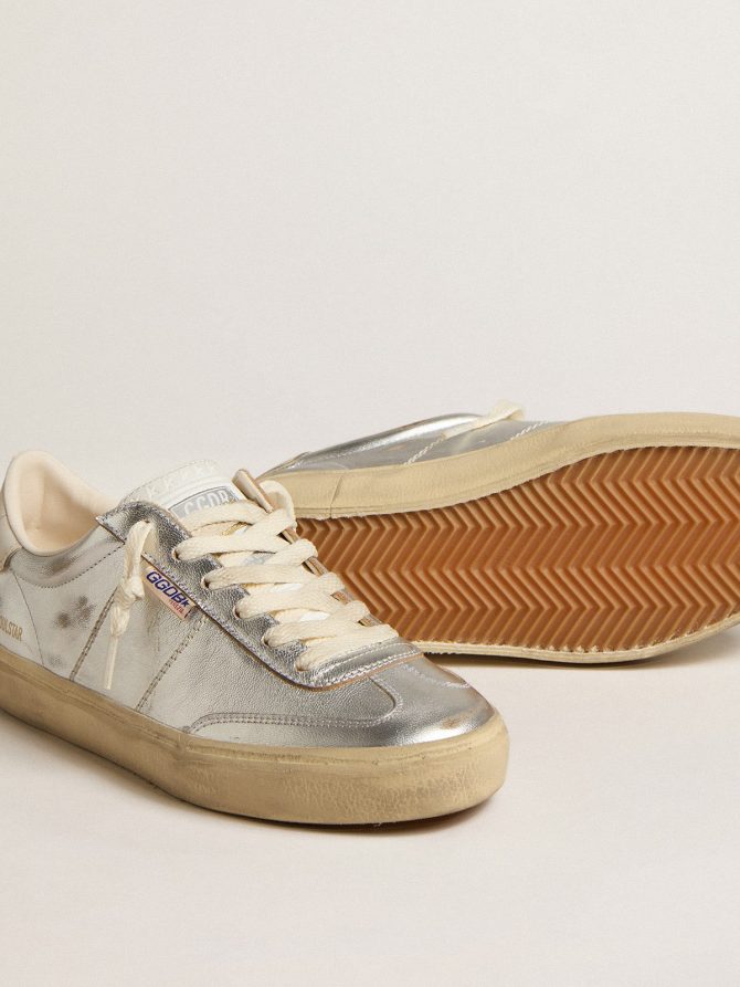 Soul Star in metallic silver leather with white leather heel tab - Image 3