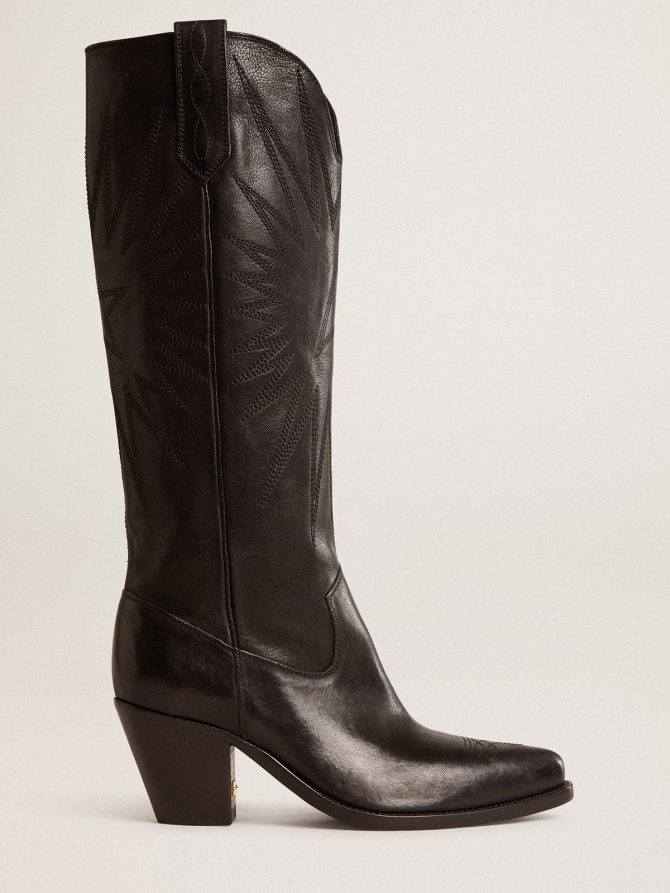 Women’s Wish Star boots in black leather with star embroidery