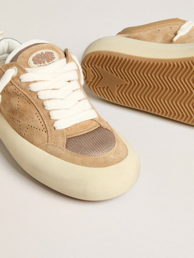 Women’s Space-Star Cube in tobacco suede with perforated star - Image 3