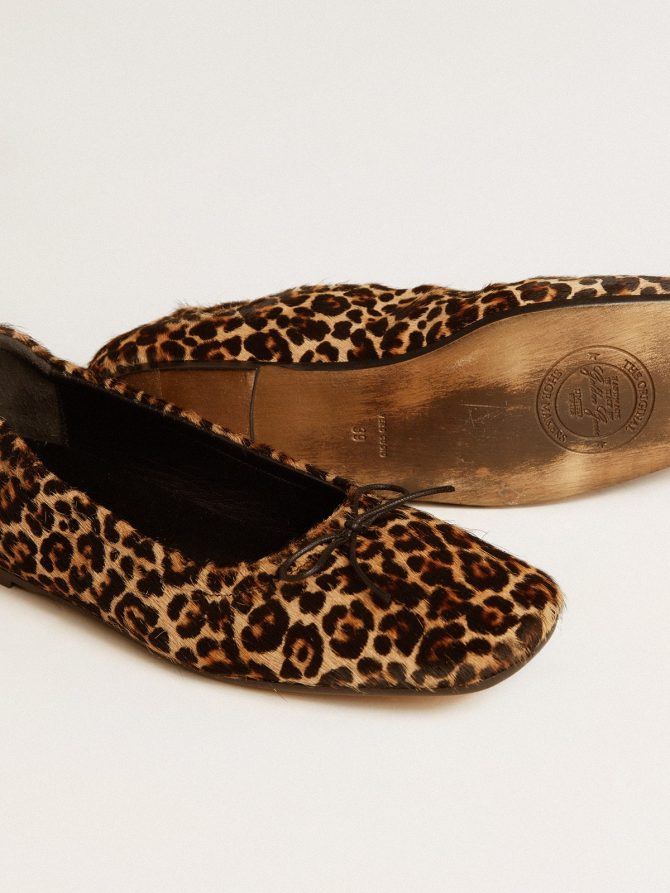 Amy ballet flats in beige leopard-print pony skin - Image 4