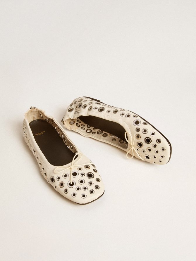 Amy ballet flats in white nappa leather with silver colored studs - Image 2