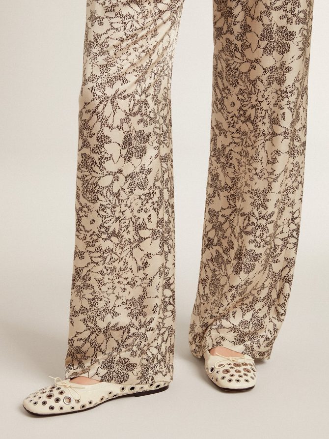 Amy ballet flats in white nappa leather with silver colored studs - Image 3