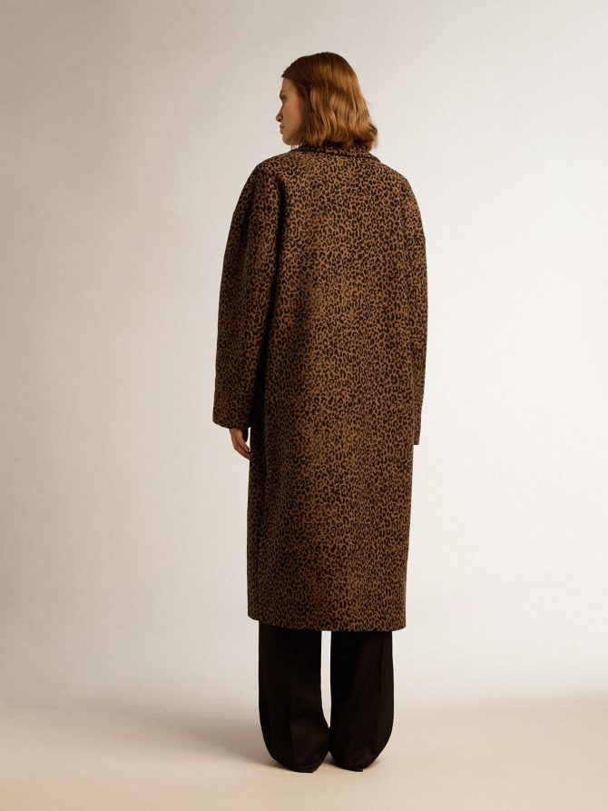 Women’s single-breasted cocoon coat in wool with jacquard motif - Image 4