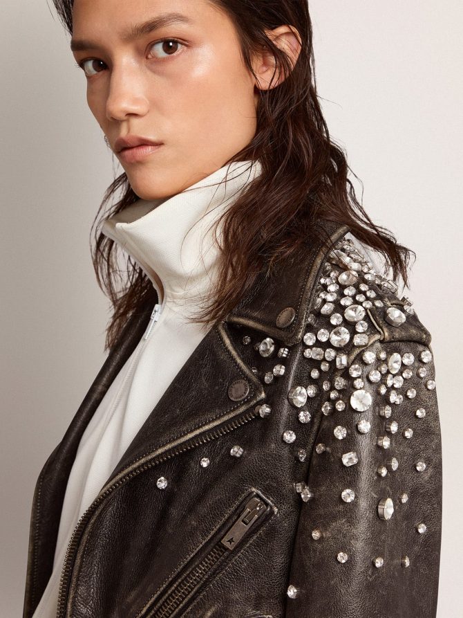 Women’s biker jacket in distressed leather with cabochon crystals - Image 5