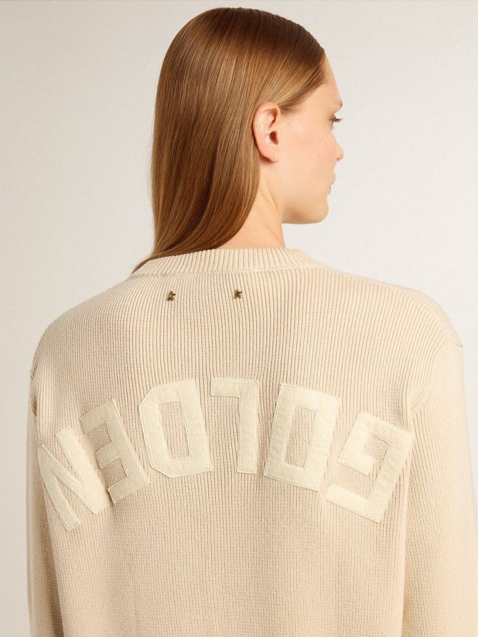 Women’s beige sweater with ‘Golden’ lettering on the back - Image 6