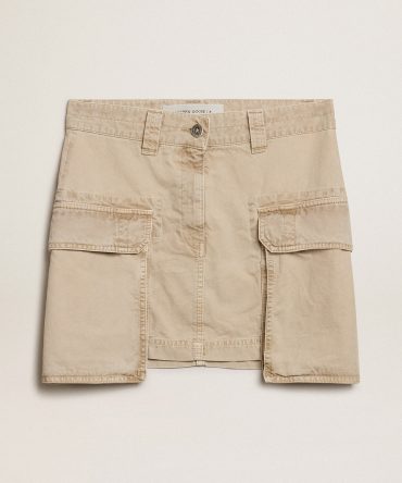 Khaki-colored cargo skirt