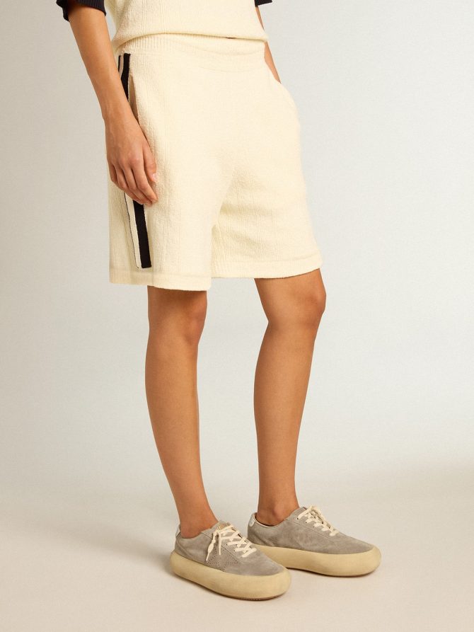 Women’s vintage white shorts with blue rib knit on the sides - Image 2