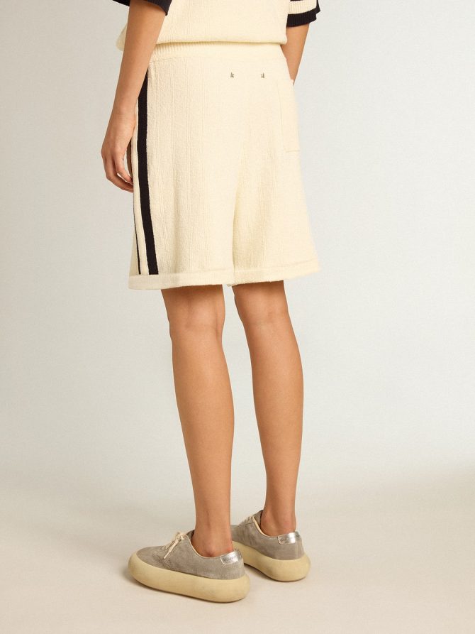 Women’s vintage white shorts with blue rib knit on the sides - Image 4