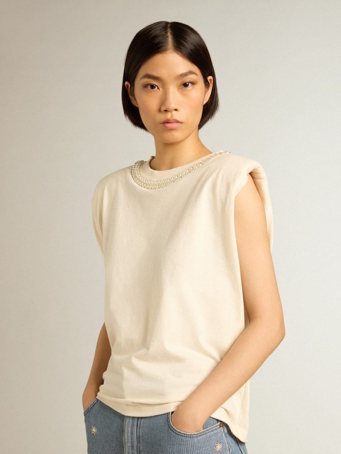 Aged white sleeveless T-shirt with pearl embroidery - Image 5