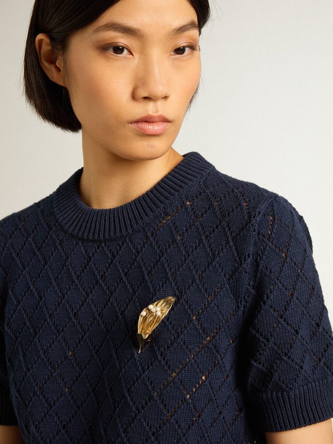 Open-weave knit with midnight blue argyle pattern - Image 2