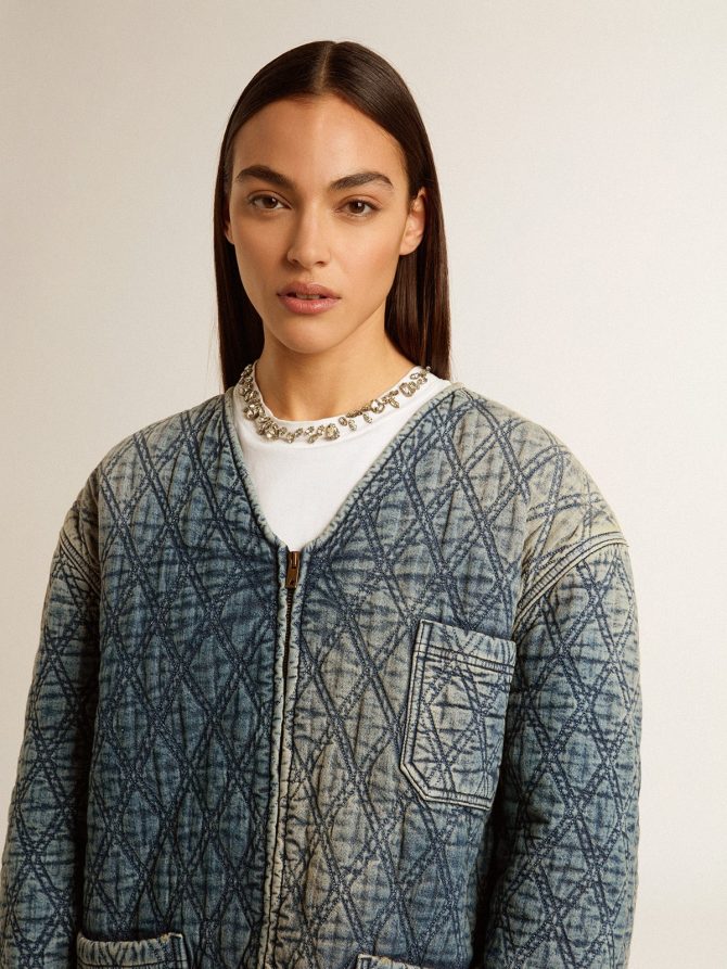 Women’s blue quilted jacket in cotton denim with distressed finish - Image 5