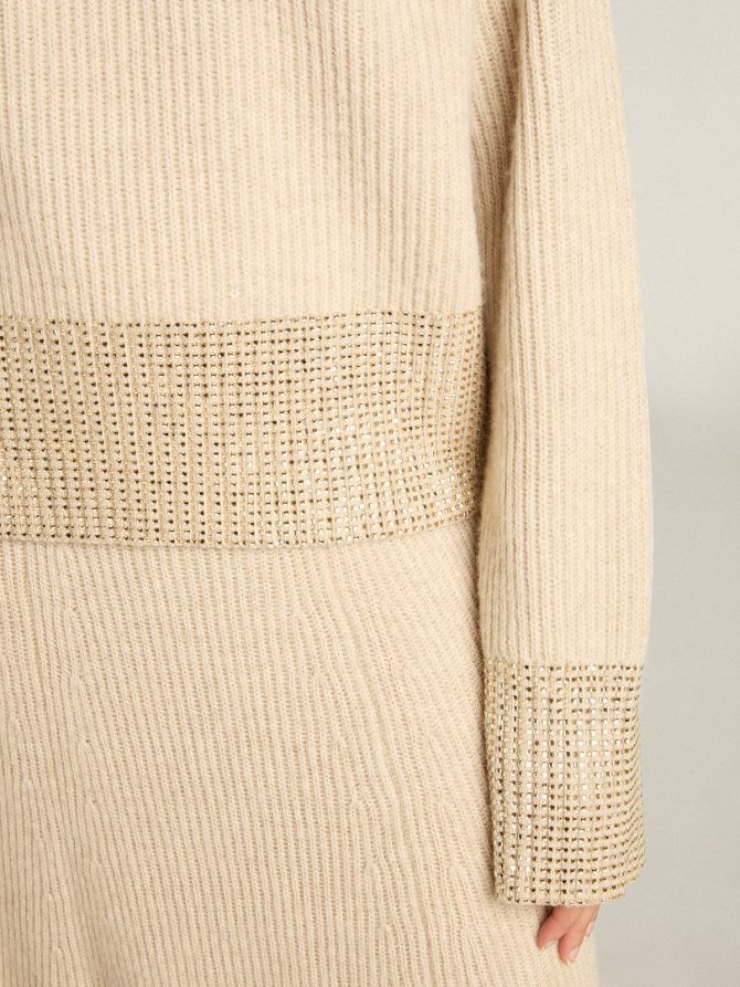Women’s boxy sweater in wool with hotfix crystal decoration - Image 6