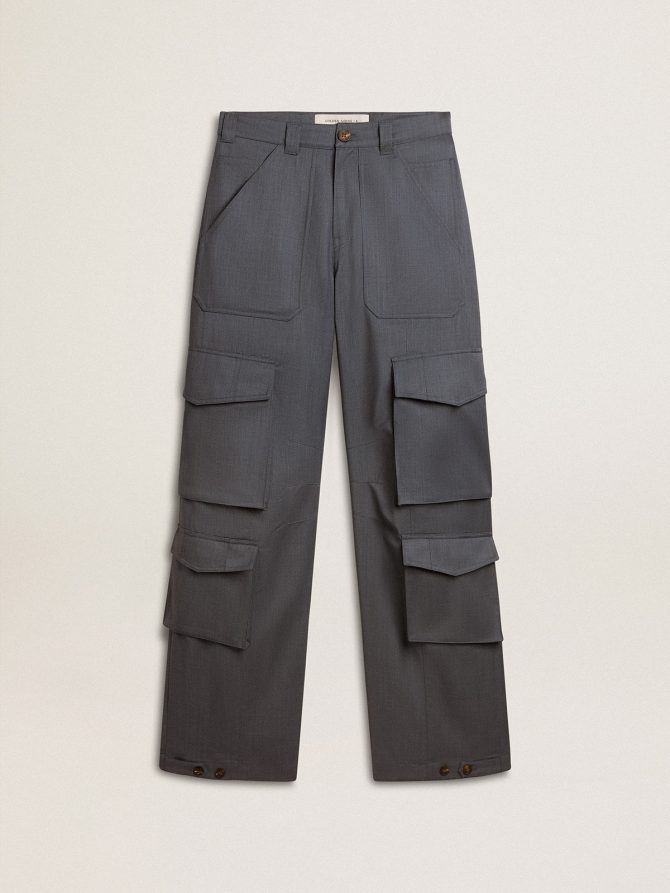 Women’s cargo pants in baby blue wool