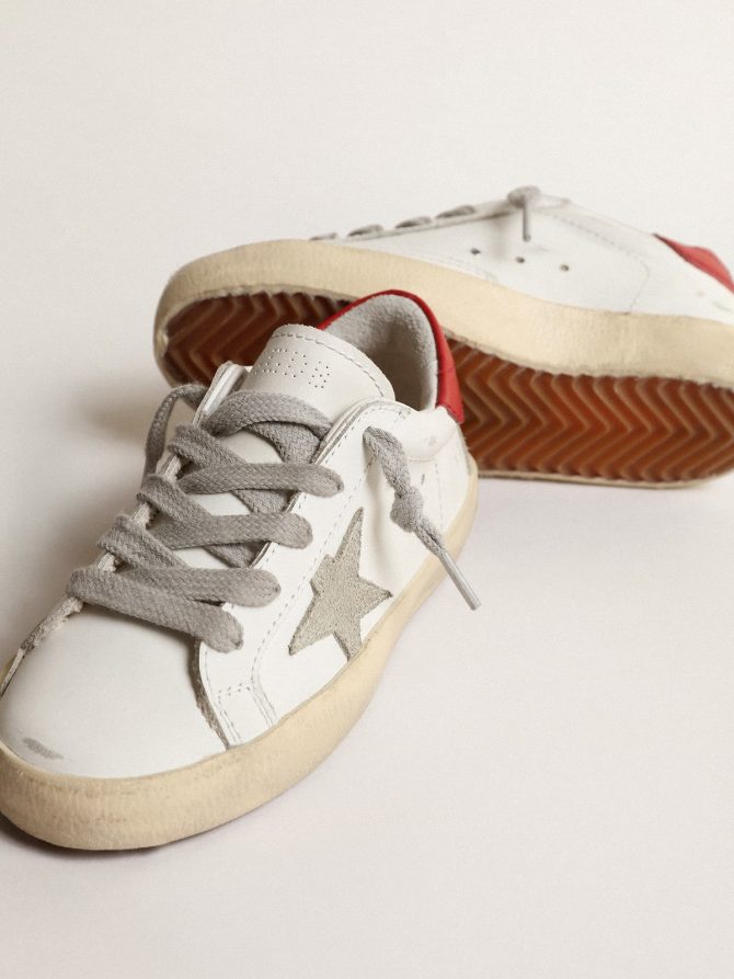 Super-Star Young with suede star and red leather heel tab - Image 3