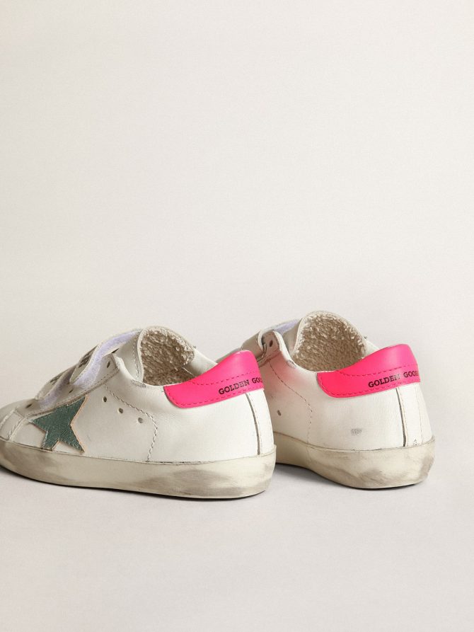 Young Old School with star in aquamarine laminated leather - Image 4