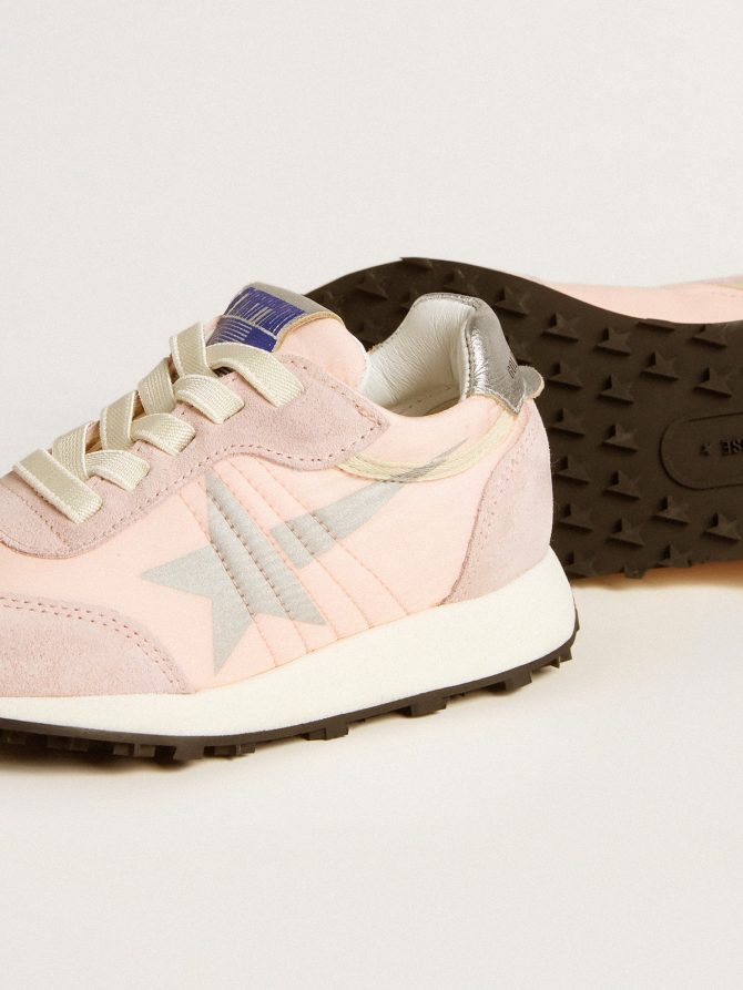 Marathon Young in pink nylon with printed star and leather heel tab - Image 3
