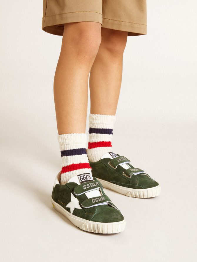 Old School Young in green suede with white leather star and heel tab - Image 3